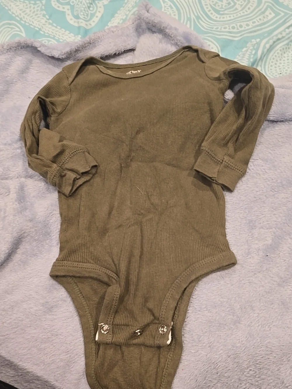 ❤️10/$20 Carter's Olive Ribbed Long-Sleeve One-Piece Bodysuit